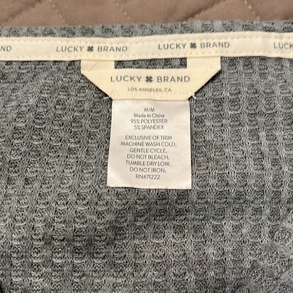 Lucky Brand Button Up Pullover Camo Sleep Set / NWT / Size M - Picture 9 of 11